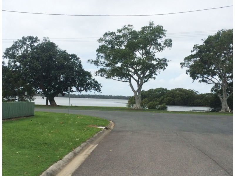 16 Willmer Road, Toorbul QLD 4510