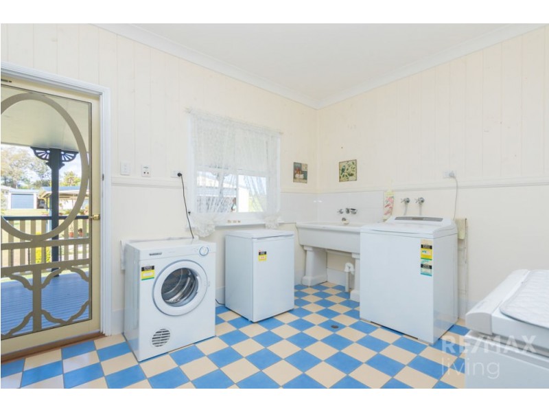 23-25 Northfield Place, Elimbah QLD 4516