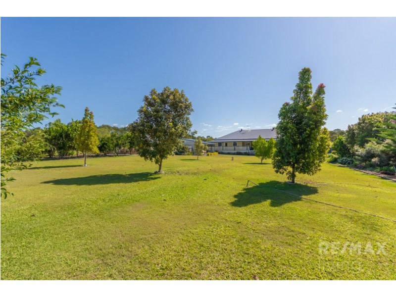 23-25 Northfield Place, Elimbah QLD 4516