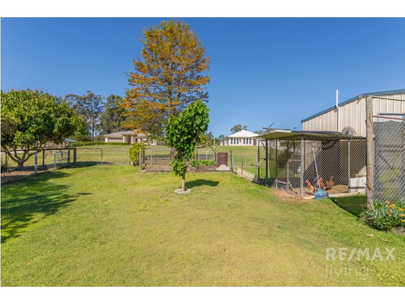 23-25 Northfield Place, Elimbah QLD 4516