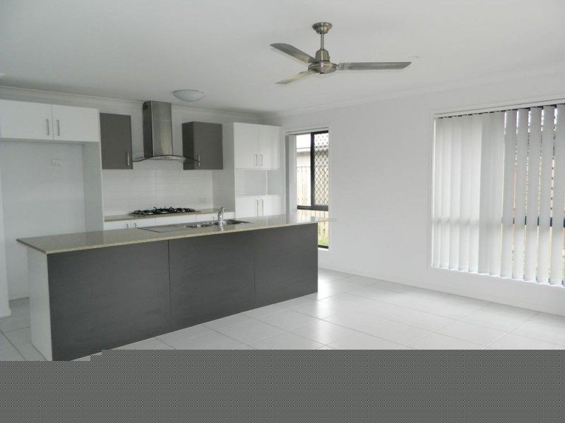 8 Acqua Street, Burpengary QLD 4505