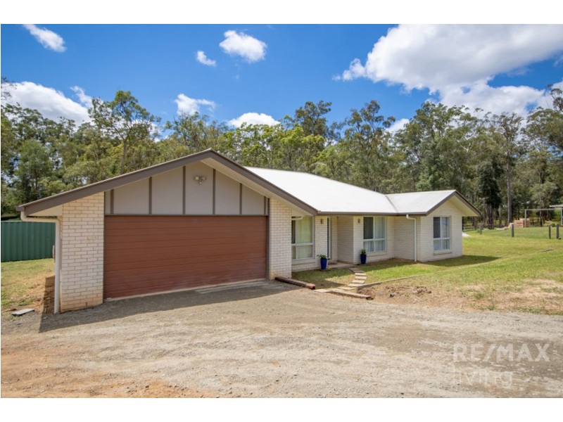 26 Donnington Drive, D’aguilar QLD 4514