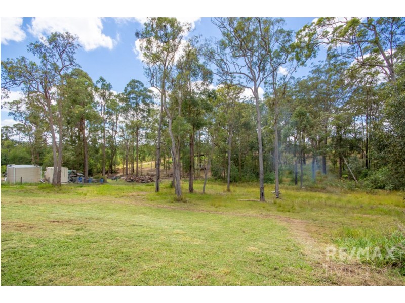 26 Donnington Drive, D’aguilar QLD 4514