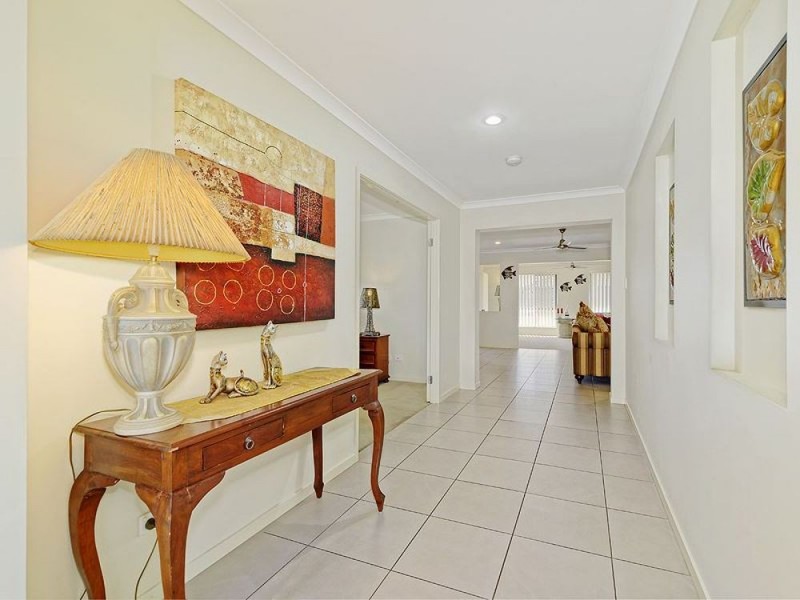 6 Hook Court, Caboolture QLD 4510