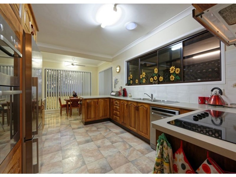176 Bancroft Terrace, Deception Bay QLD 4508