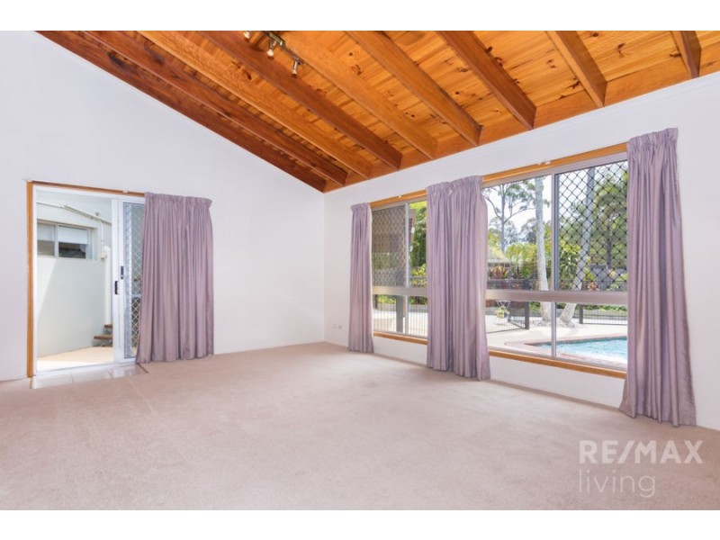 13 Lesley Avenue, Caboolture QLD 4510