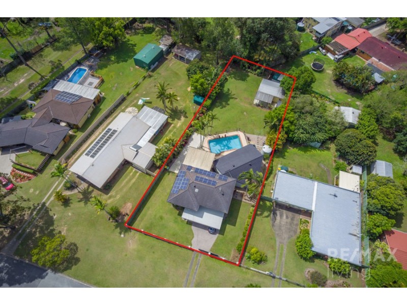 13 Lesley Avenue, Caboolture QLD 4510