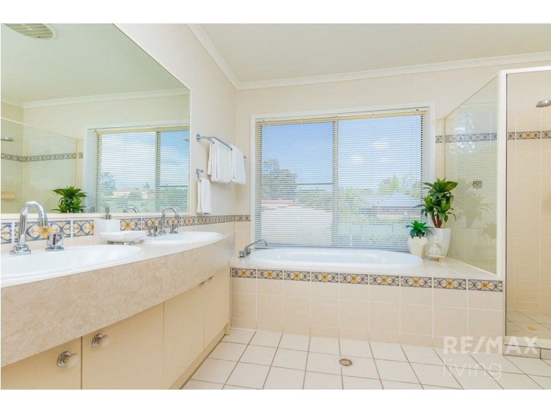 48 Valentine Court, Narangba QLD 4504