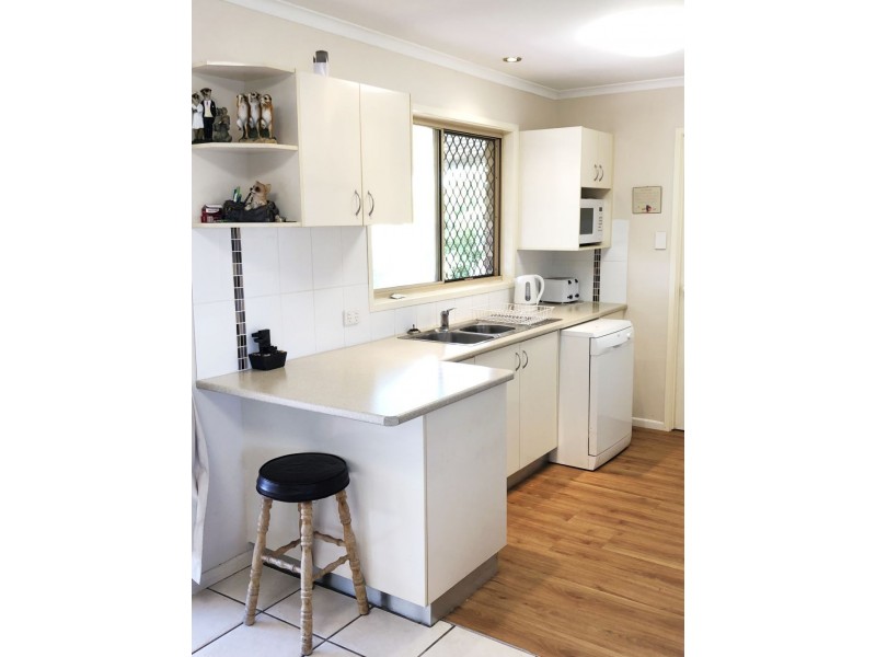 20 Benjamin Court, Morayfield QLD 4506