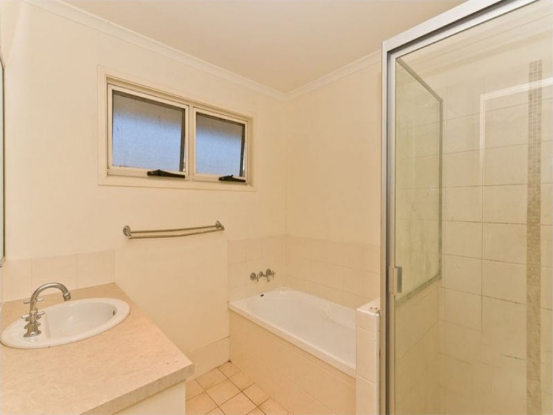 3/6 Station Road, Burpengary QLD 4505