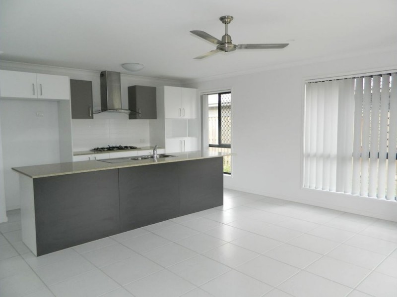 8 Acqua Street, Burpengary QLD 4505
