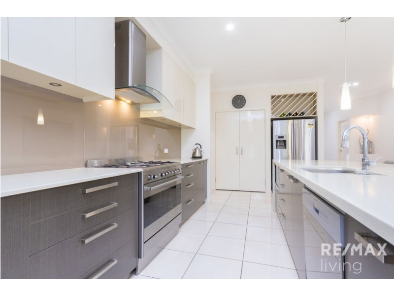 19-21 Sagren Crescent, Elimbah QLD 4516