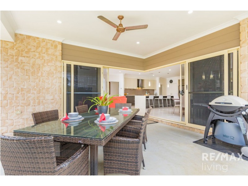 19-21 Sagren Crescent, Elimbah QLD 4516