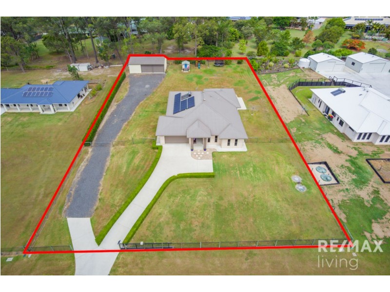 19-21 Sagren Crescent, Elimbah QLD 4516