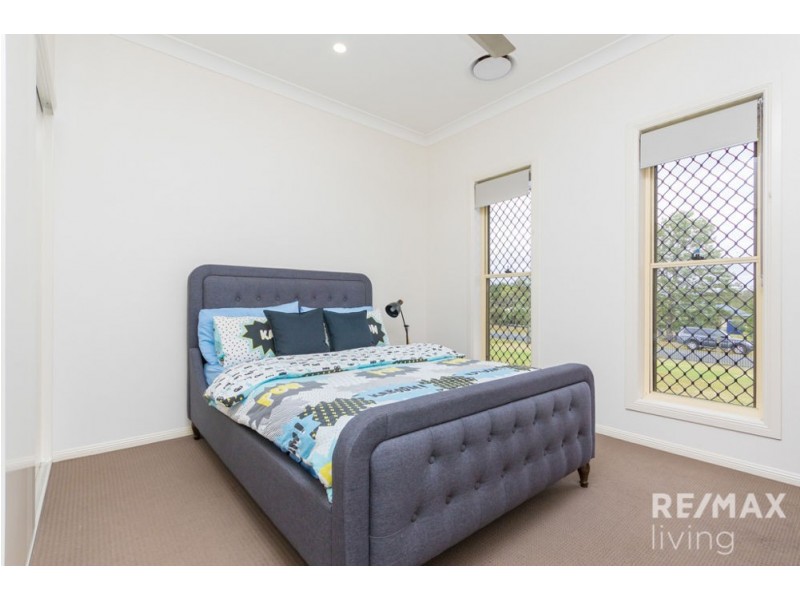 19-21 Sagren Crescent, Elimbah QLD 4516