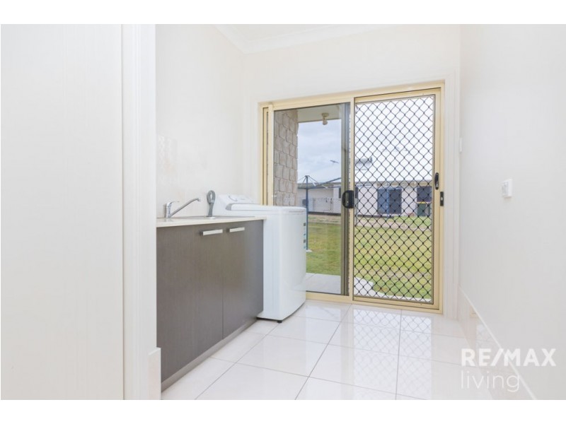 19-21 Sagren Crescent, Elimbah QLD 4516