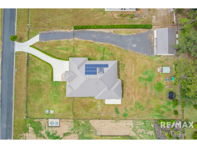 19-21 Sagren Crescent, Elimbah QLD 4516