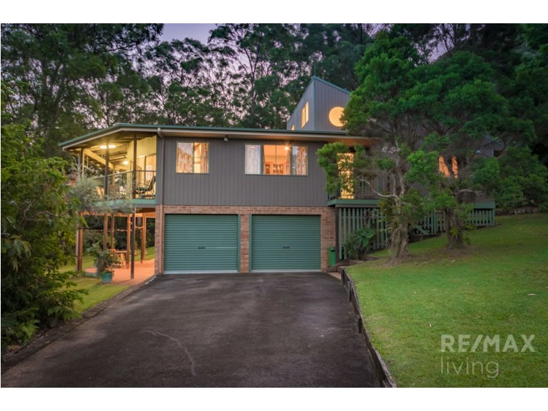 5 Knowles Place, Glass House Mountains QLD 4518