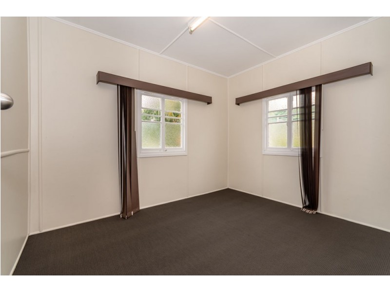 18 Shell Street, Caboolture QLD 4510