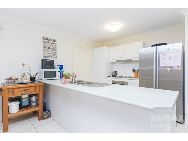 48 Ningi Waters Drive, Ningi QLD 4511
