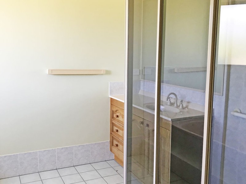 51 Mackney Road, Upper Caboolture QLD 4510