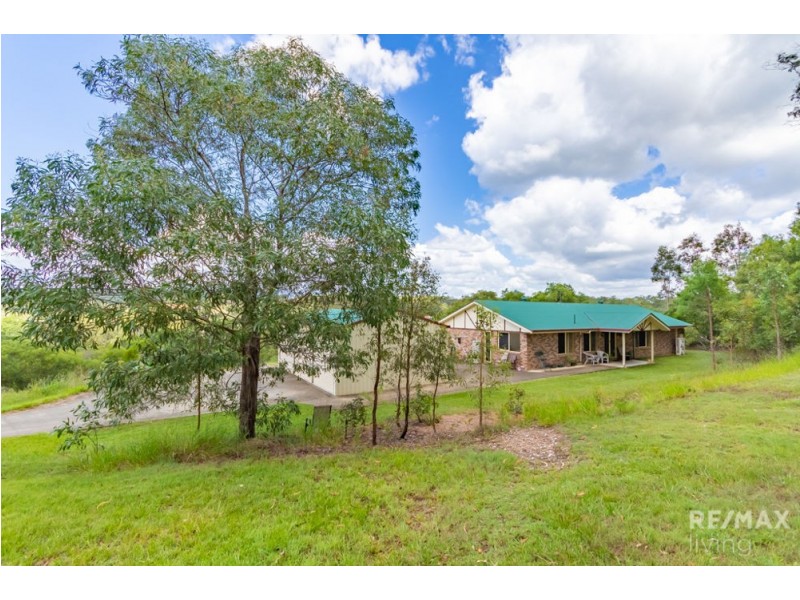 234 Whiteside Road, Samsonvale QLD 4520