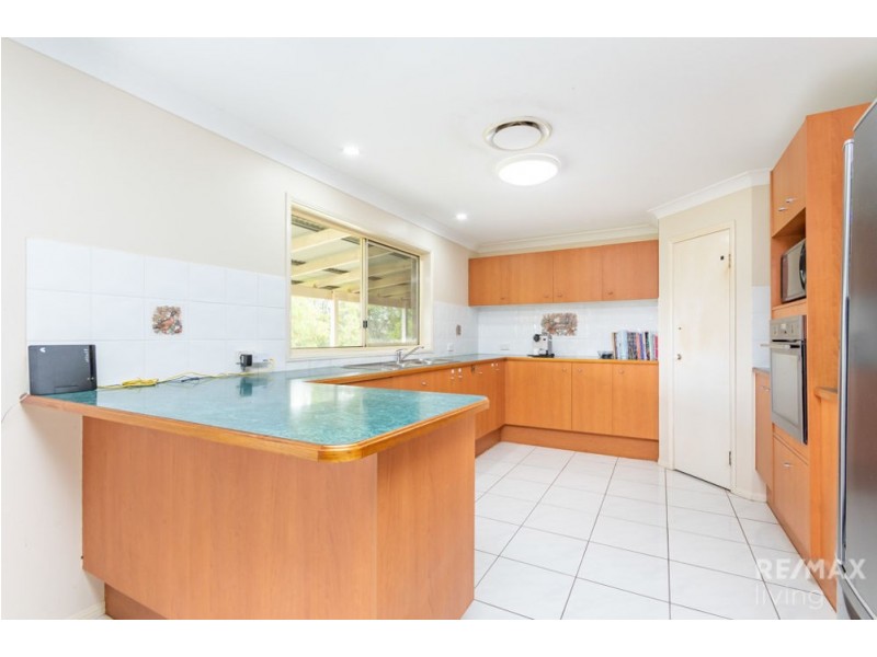 234 Whiteside Road, Samsonvale QLD 4520