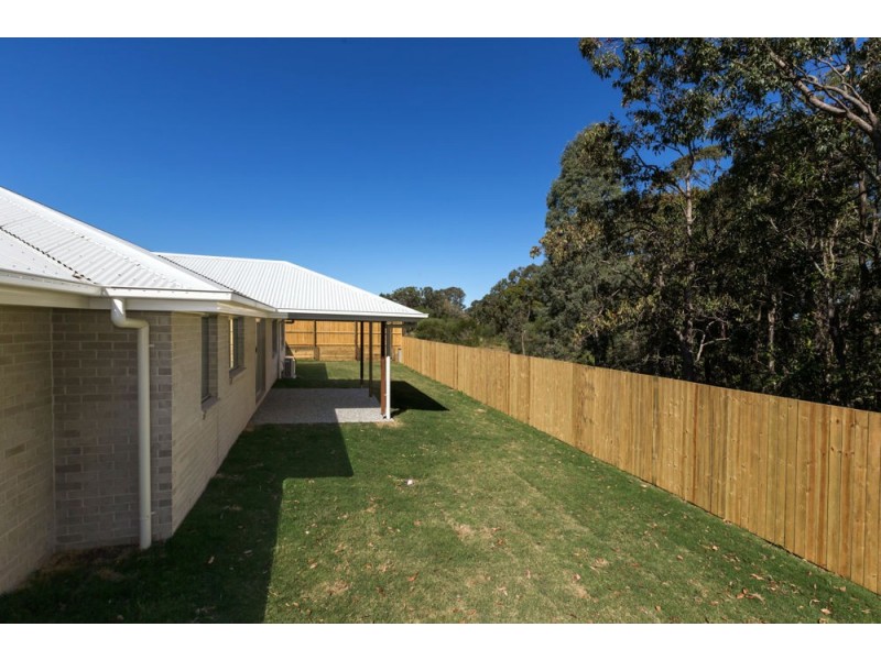 24 Shoreview Boulevard, Griffin QLD 4503