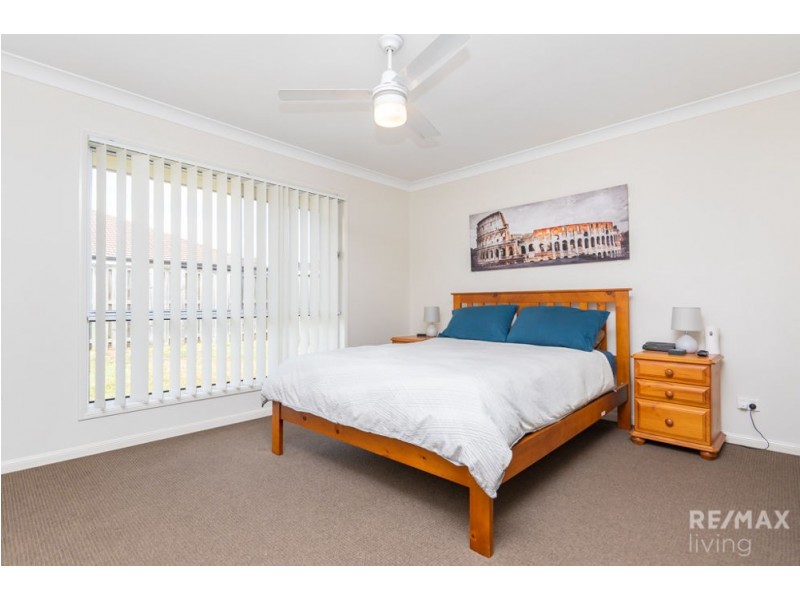 8 Robusta Court, Banksia Beach QLD 4507