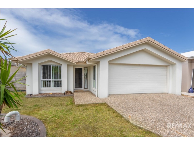 8 Robusta Court, Banksia Beach QLD 4507