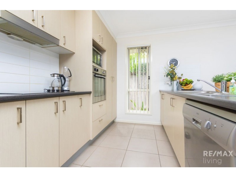 27 Jones Court, Caboolture QLD 4510