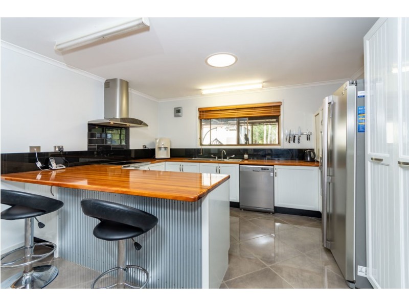 6 Bassett Road, Burpengary QLD 4505