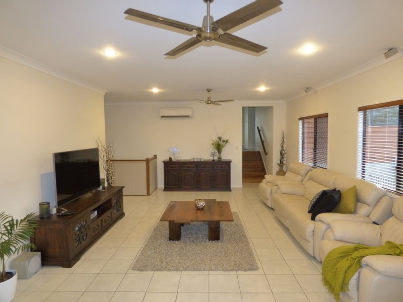 1108 Oakey Flat Road, Narangba QLD 4504