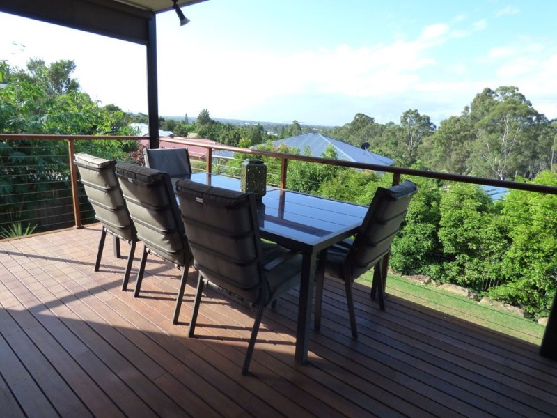 1108 Oakey Flat Road, Narangba QLD 4504