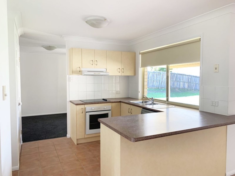 8 Baroon Place, Narangba QLD 4504