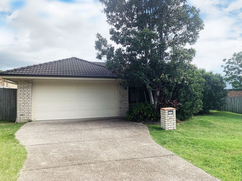 25 Whitfield Crescent, North Lakes QLD 4509