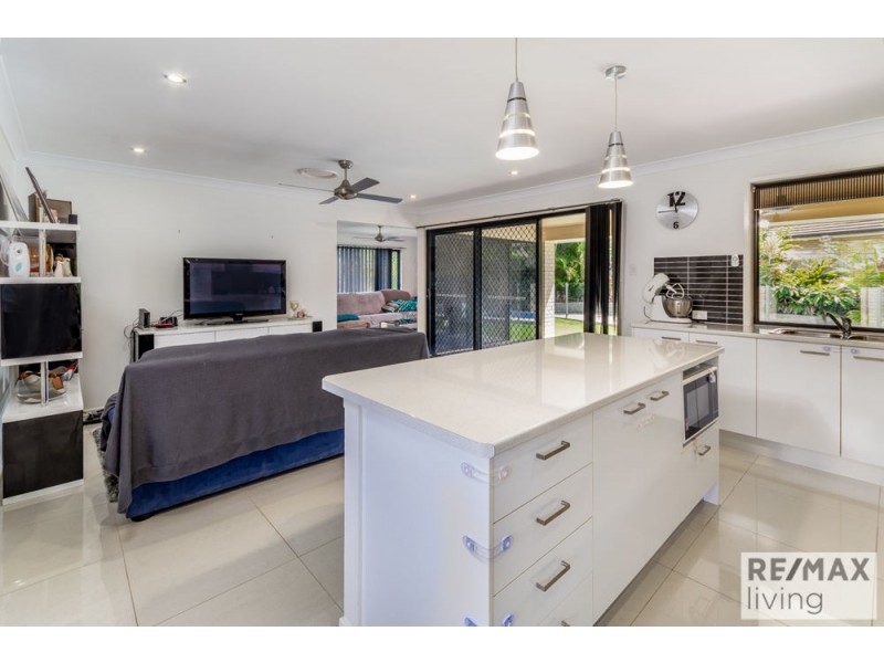 3 Duporth Crescent, Dakabin QLD 4503