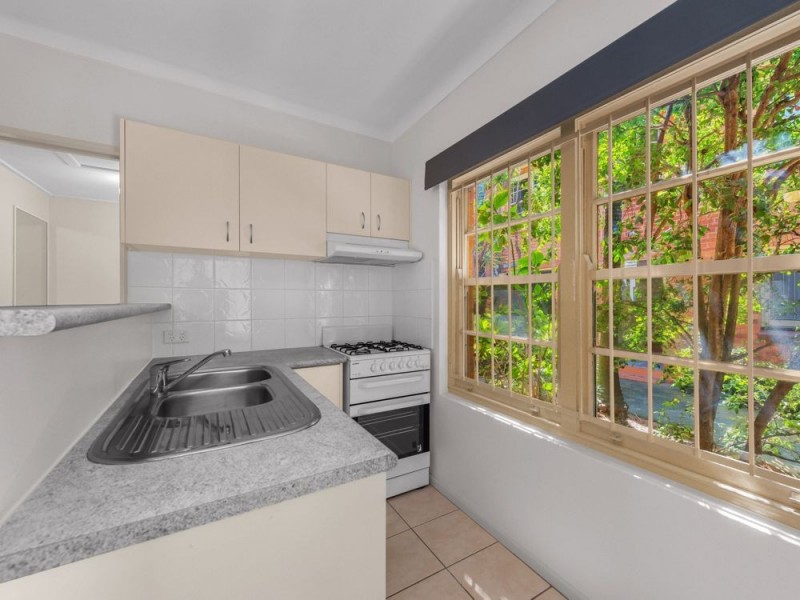 11/22 Little Jane Street, West End QLD 4101