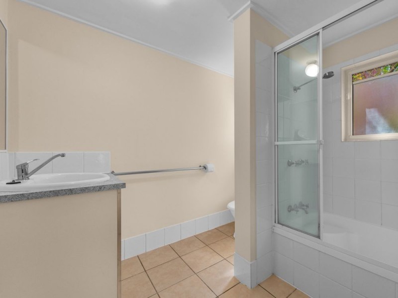 11/22 Little Jane Street, West End QLD 4101