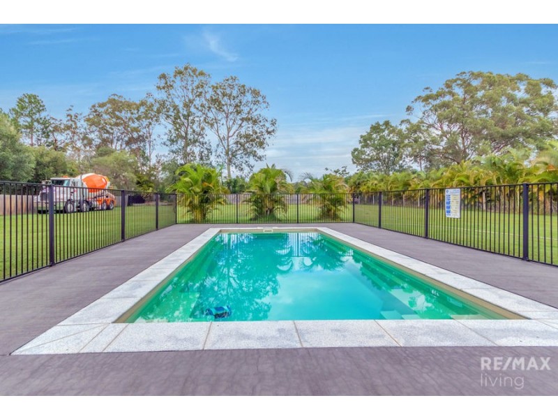 49-51 Coventry Place, Caboolture QLD 4510