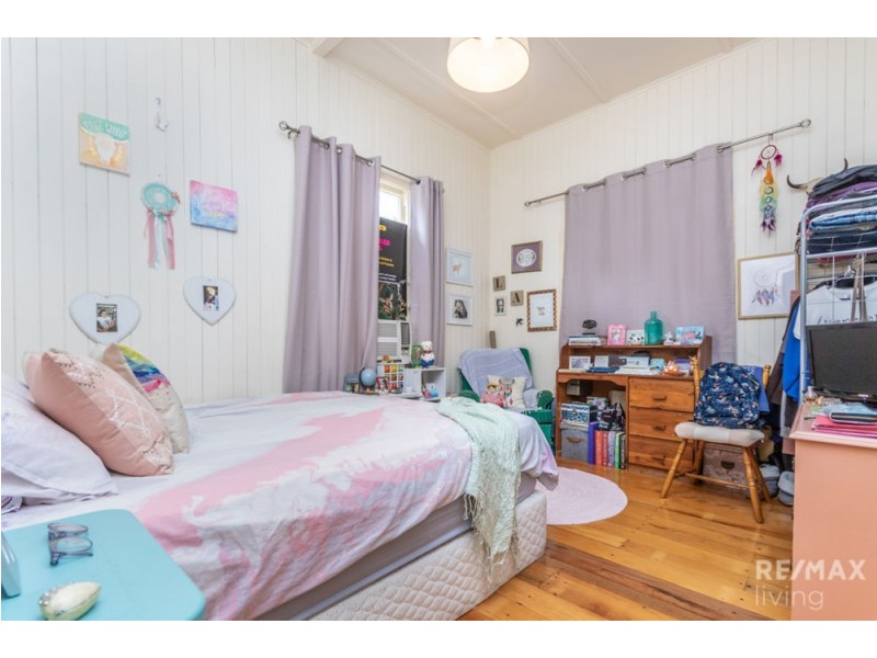 11-13 Reid Street, Petrie QLD 4502