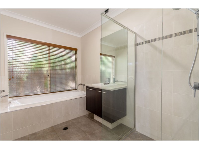 33 Coronata Crescent, Narangba QLD 4504