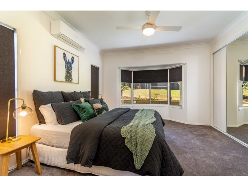 604 Oakey Flat Road, Burpengary QLD 4505