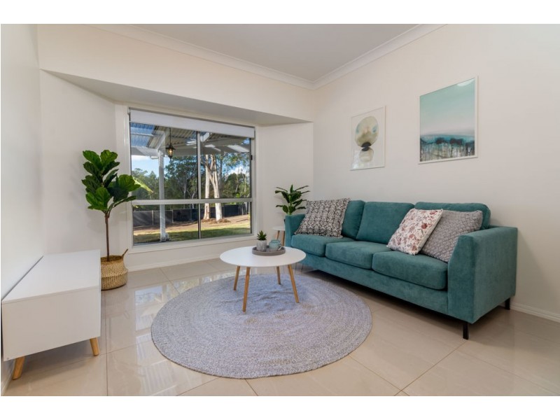 604 Oakey Flat Road, Burpengary QLD 4505