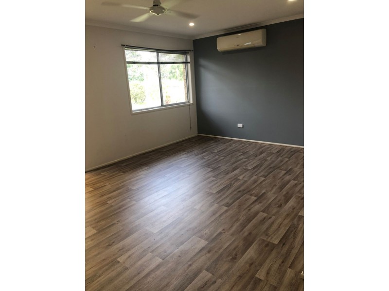 18 Avondale Street, Morayfield QLD 4506