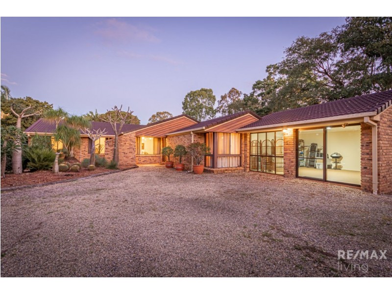 54 Cockatoo Court, Caboolture QLD 4510