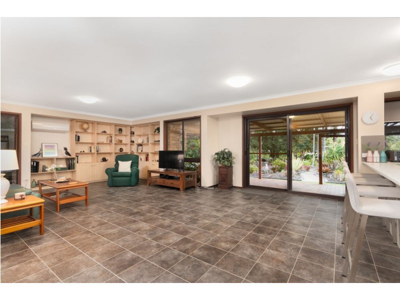 54 Cockatoo Court, Caboolture QLD 4510