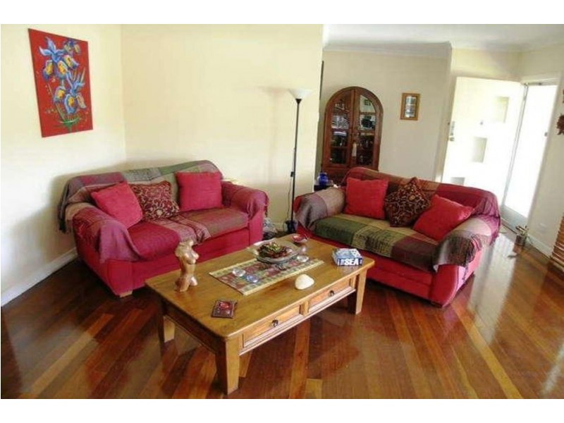 18 Vaughan St, Mount Gravatt QLD 4122