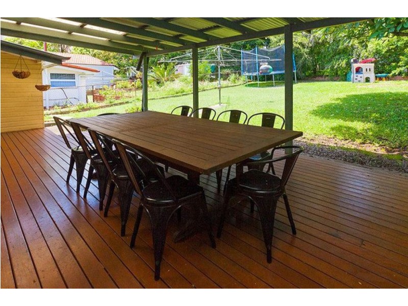 18 Vaughan St, Mount Gravatt QLD 4122