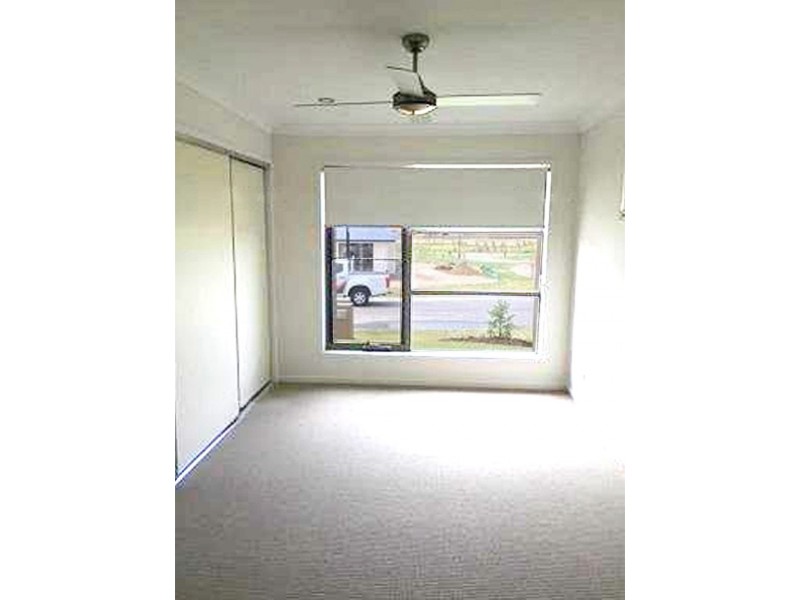 21 Weyba Street, Morayfield QLD 4506